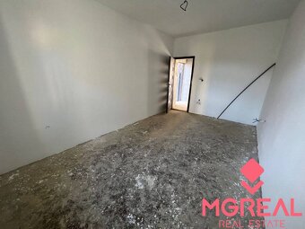 Rodinný dom v rekonštrukcii Blesovce - 7