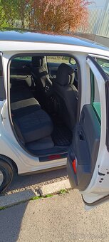 Peugeot 3008 1.6HDi - 7