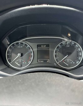 Škoda octavia 1.9.TDI 77KW R.V 2010 - 7