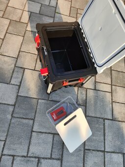 MILWAUKEE PACKOUT™ Chladiaci Box XL - 7