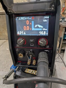 Pulzná zváračka Lincoln SPEEDTEC®400SP - 7