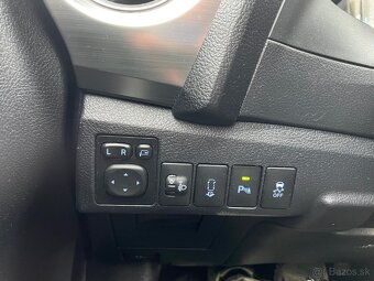 Toyota AURIS 2.0D-4D Diesel M6 TOP STAV - 7