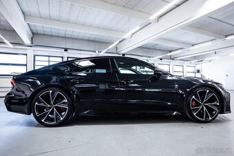 Audi RS7 - 7
