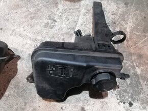 Nádoby na vodu olej bmw e60 E70 e53 e39 - 7