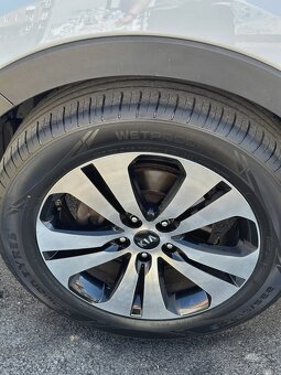Kia Sportage 1.7 CRDi, r.v. 11/2013, 139 000 km, TOP STAV - 7