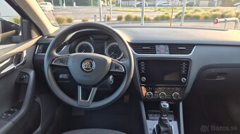 ŠKODA OCTAVIA COMBI 2.0 TDI STYLE DSG - 7