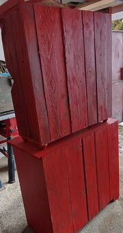 Zachovaly stary kredenc - 7