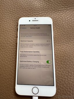 Apple iPhone 8 256gb rose gold - 7