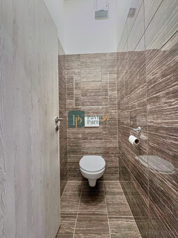 Predaj 2 izbový byt, novostavba, čiastočne zariadený, park. - 7