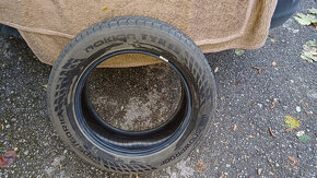 205 / 60 - R16 Zimné 4-kusy dezén 6,1mm - 7
