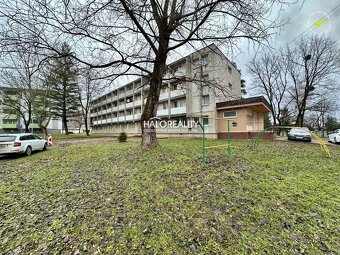 HALO reality - Predaj, komerčný objekt Revúca, 32 Bytov - E - 7