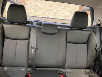 Nissan Navara DoubleCab dCi 190 N-Guard A/T - 7
