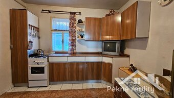 Čarovná drevenica v malebnej obci Heľpa na Horehroní - 7