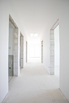 IBA U NÁS Na predaj výnimočný RD s úžit. 114m2 a poz. 517m2 - 7