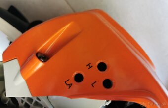 Stihl ms 251/C motorova pila top stav - 7