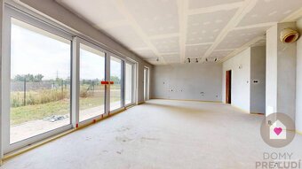 Krásny 4 izbový RD bungalov 114,25 m2 na pozemku 494 m2, Sen - 7