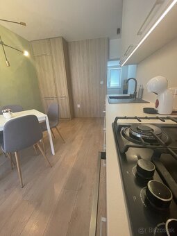 Na prenájom 2izbový byt v centre mesta - 7