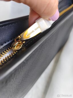 Čierna kabelka zn. Michael Kors - 7