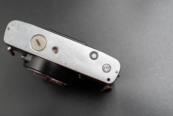 Minolta XD + ROKKOR 50mm f1.4 - 7