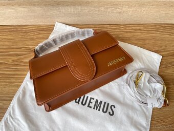 Jacquemus Le Grand Bambino hnedá kabelka - 7