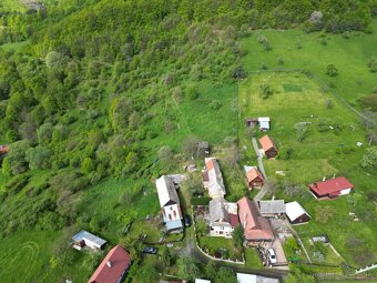 NOMA | Unikátny pozemok 21.000m2 a rodinný DOM v malebnom pr - 7