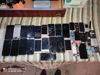 Predám telefóny - 7