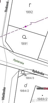 Predam garaz s pozemkom - 7