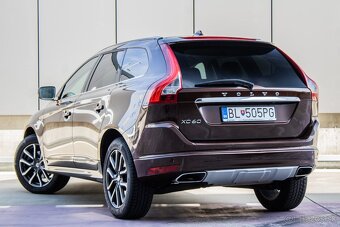 Volvo XC60 D4 2.4L Drive-E Luxury Geartronic AWD - 7