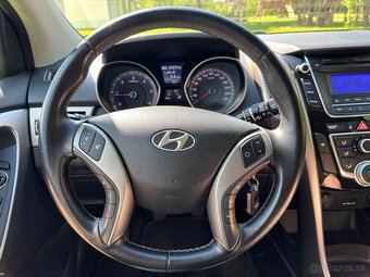 Hyundai i30 1.6 CRDi DOHC 16V Comfort - 7