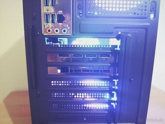 Ryzen 5 5500, RX 5700xt Herný počítač - 7