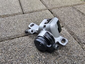 Mechanicky brzdovy strmen Shimano + packa - 7