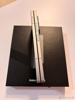 Samsung Galaxy Z Fold6 12 GB/512 GB Silver Shadow - 7