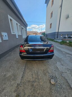 MERCEDES W211,E220CDI,125KW ROK 2008 - 7