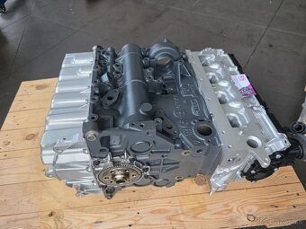 MOTOR CUPA 2,0 TDI 135KW - 7