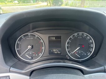 SKODA OCTAVIA - 7