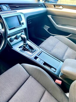 Predám VW Passat B8, DSG automat r.v.:2016 - 7