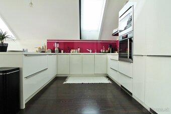 3 izbový apartmánový byt s terasou a s parkovaním, Bojnice - 7