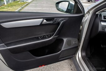 Volkswagen Passat Alltrack 2.0 TDI 125 kW 4MOTION AT/6 - 7