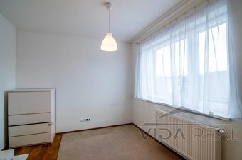 6-izbový rodinný dom na prenájom v lokalite Čierna Voda - 7