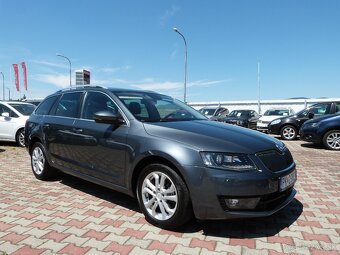 Škoda Octavia Combi 2.0 TDI Elegance/Style DSG - 7