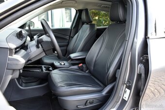Ford Mustang Mach-E 75,7 kWh 2023 ZÁRUKA - SOH_95,8 % _DPH - 7