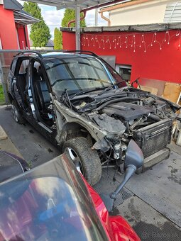 Karoseria Bmw X3 ,e83 - 7