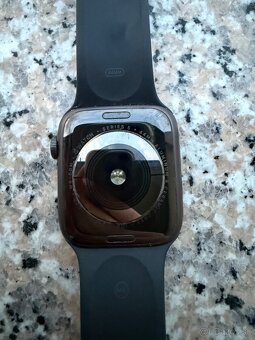 Apple Watch Series 5 – 44 mm, Space Gray - 7