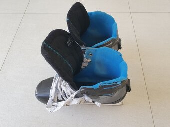 Predám brankárske korčule Bauer GSX 7D/42 - 7