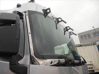 Renault T440, Standart, Malá havarie - 7