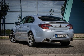Opel Insignia 2.0 Turbo 250k ECOTEC Sport 4x4 AT6 - 7