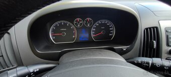 HYUNDAI i30 CW 2.0 benzin 105kW (143k) - 7