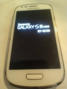 SAMSUNG GALAXY S-III mini - 7