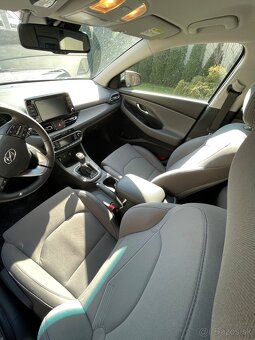 Predám Hyundai i30 1.5 DPI Family, 2021, 44 800 km, záruka, - 7