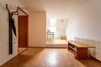 NÁMESTIE ANDREJA HLINKU - 120m2 dvojdom s 3 bytovými jednotk - 7